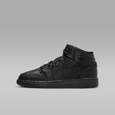Plain black jordans clearance